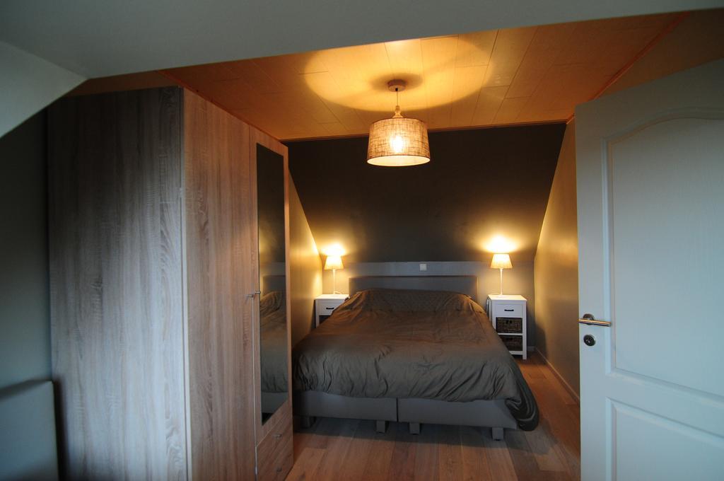 Holiday Home De Levensgenieter Torhout Room photo