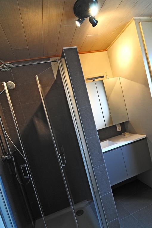 Holiday Home De Levensgenieter Torhout Room photo